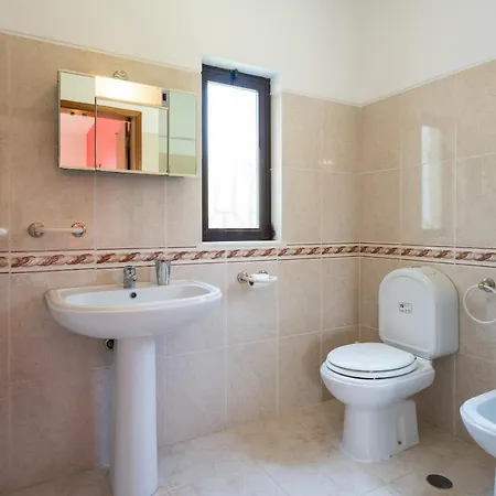 Traditonal Three Bedroom Alegria Villa *