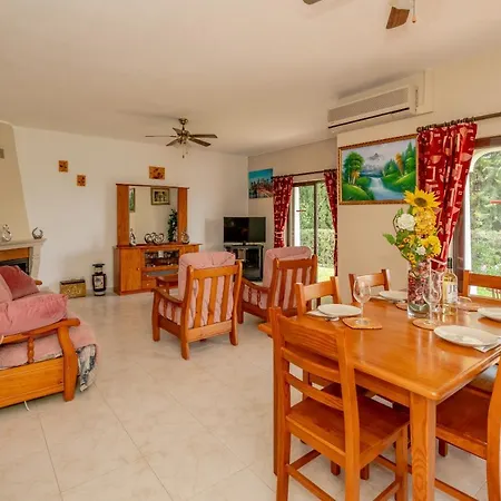 Villa Traditonal Three Bedroom Alegria