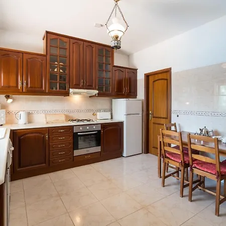 Traditonal Three Bedroom Alegria Loulé