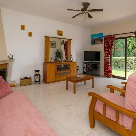 Traditonal Three Bedroom Alegria Loulé